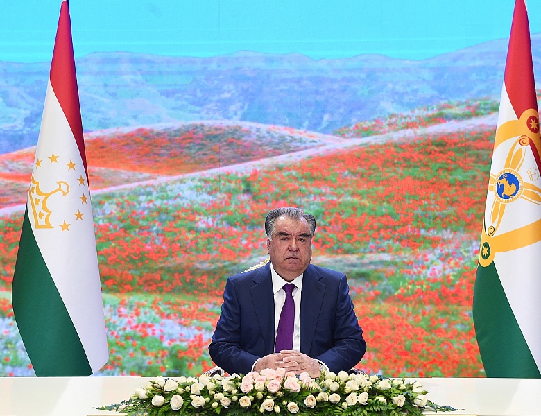 Поздравительное послание Президента Республики Таджикистан, Лидера нации уважаемого Эмомали Рахмона по случаю Дня матери
