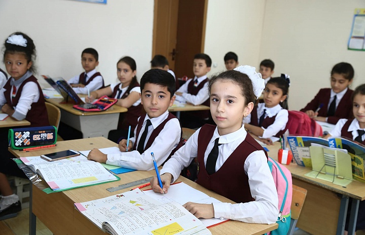 Поздравление руководства Государственное образовательное учреждение «президентский лицей-интернат для одаренных детей Республики Таджикистан» по случаю Международного дня защиты детей